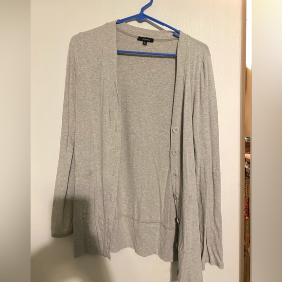 Cardigan - Picture 1 of 1